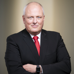Prof. Ulrich Kelber 240